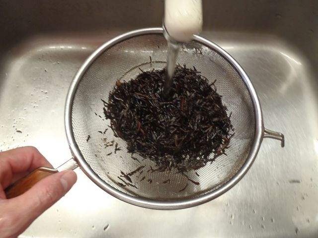 http://village-diary.com/blog/japanese_cuisine/pict/140717hijiki3.jpg