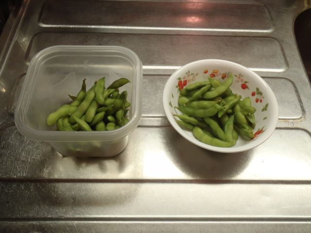 http://village-diary.com/blog/japanese_cuisine/pict/140719edamame18.jpg